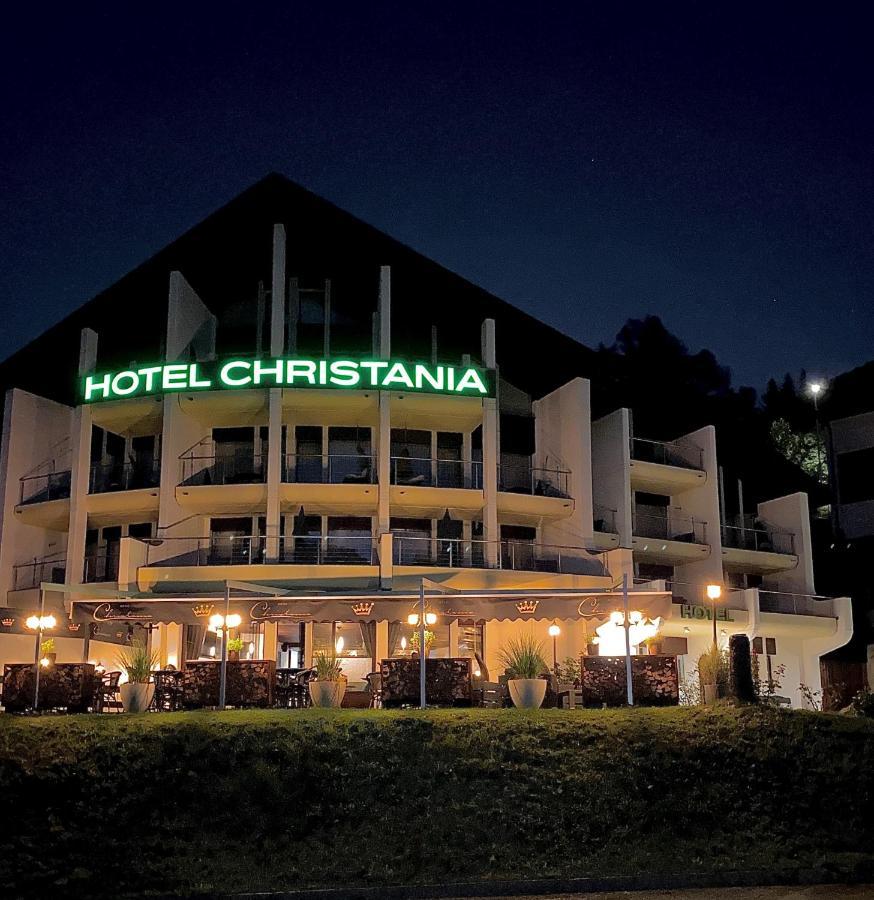 Design Und Ferien Hotel Christania Fiesch Exterior photo